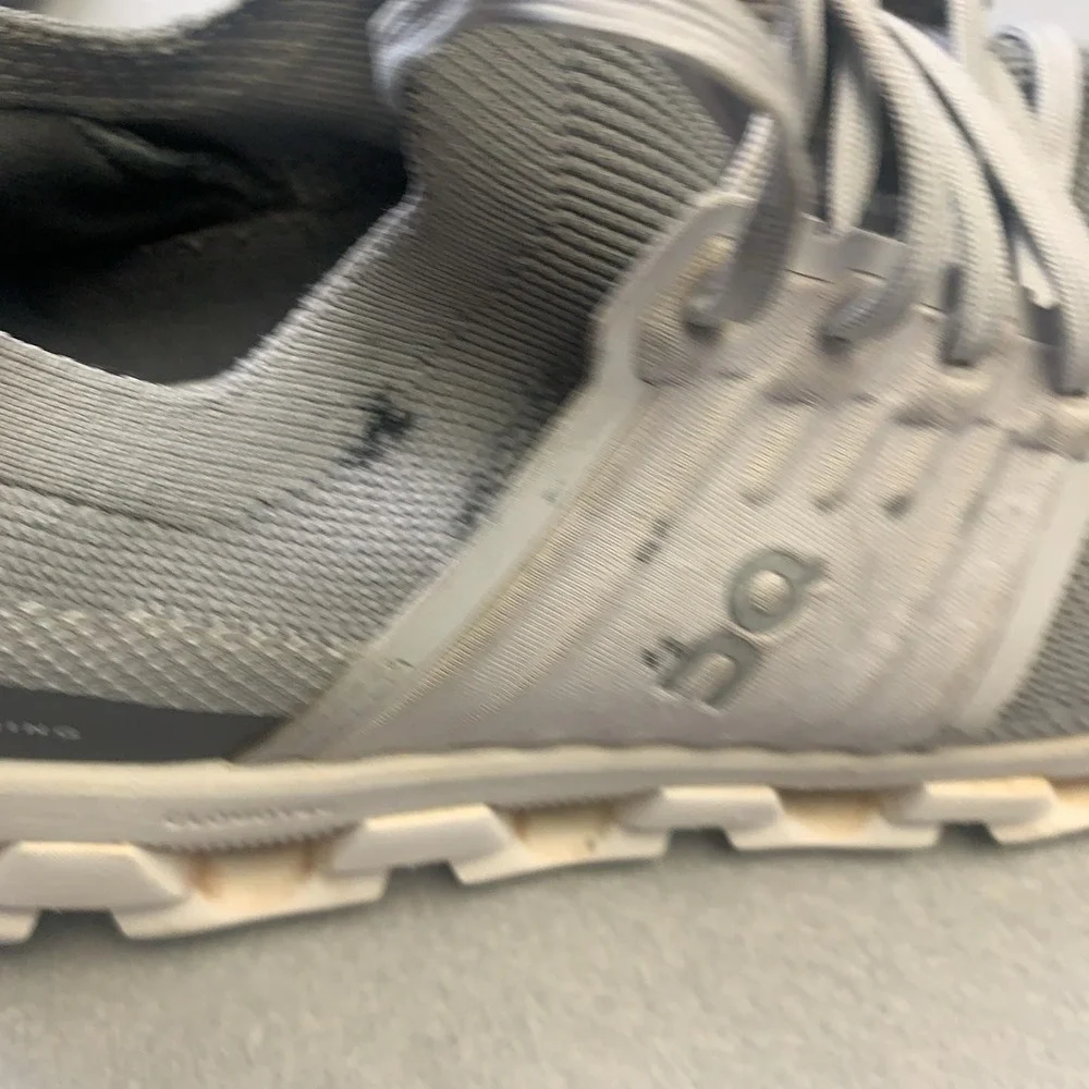 On Cloudswift Shoes Mens Size 8.5 Gray Mesh CloudTec Road Running Sneakers
